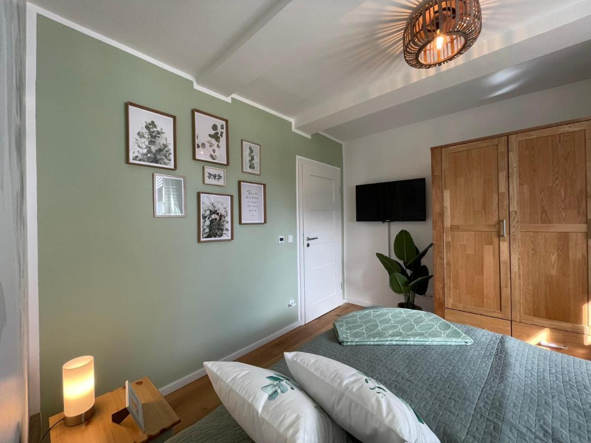 Homelikestay: Ferienwohnungen - Wernigerode - Wlan - Bestlage - Liebevolle Einrichtung Ngoại thất bức ảnh