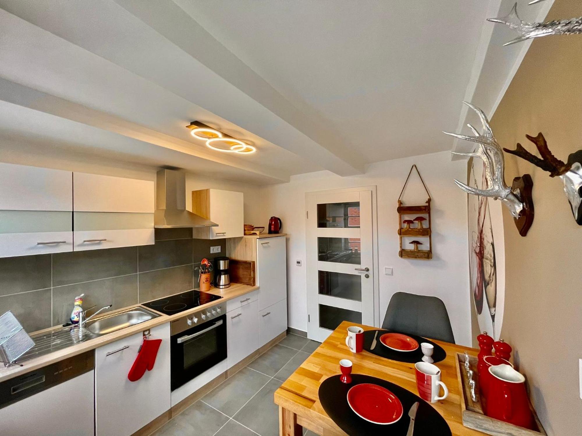 Homelikestay: Ferienwohnungen - Wernigerode - Wlan - Bestlage - Liebevolle Einrichtung Ngoại thất bức ảnh
