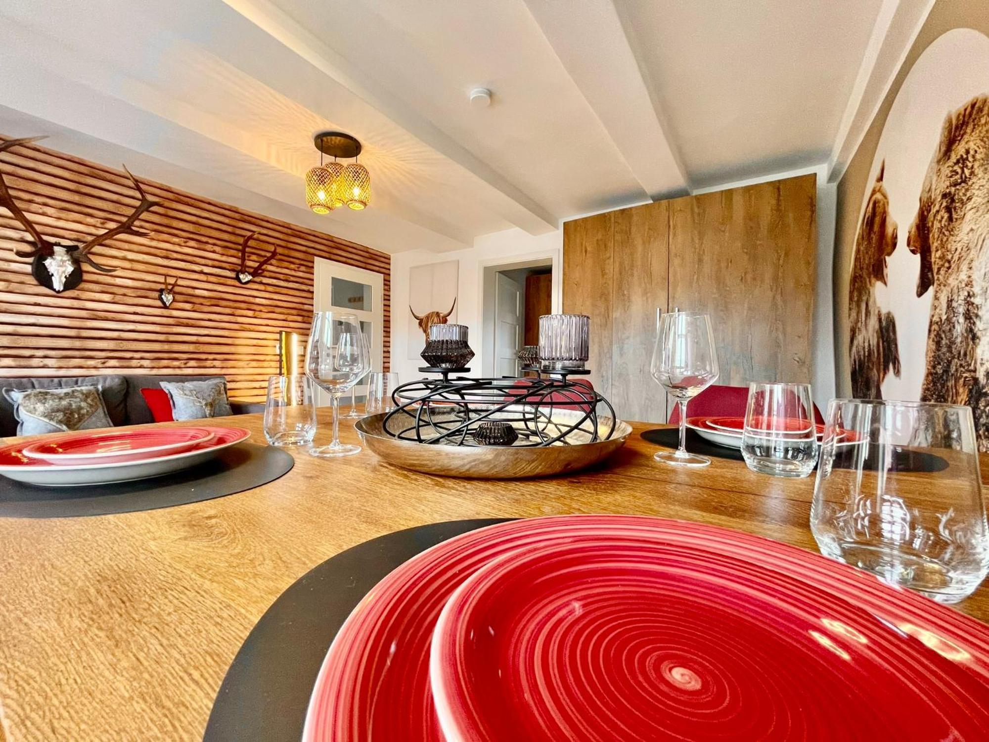 Homelikestay: Ferienwohnungen - Wernigerode - Wlan - Bestlage - Liebevolle Einrichtung Ngoại thất bức ảnh