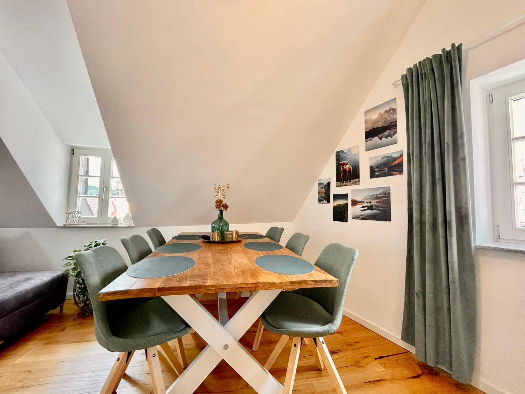 Homelikestay: Ferienwohnungen - Wernigerode - Wlan - Bestlage - Liebevolle Einrichtung Ngoại thất bức ảnh
